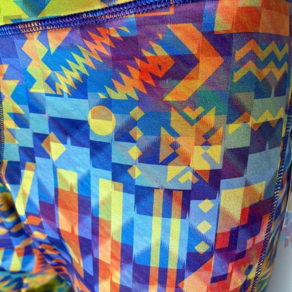 LulaRoe Jade cropped leggings NWT - Picture 3 of 4